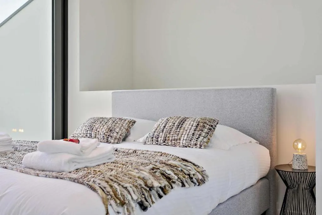 Unique Holiday Home With 4 Bedrooms Near The Beach! T100 أوستيند بلجيكا